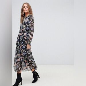 NWOT Boohoo Floral Black Midi Dress